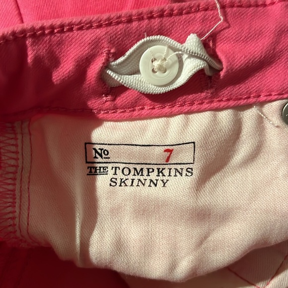 Ralph Lauren pants and Lilly Pulitzer shorts. Both size 7 - Picture 9 of 9